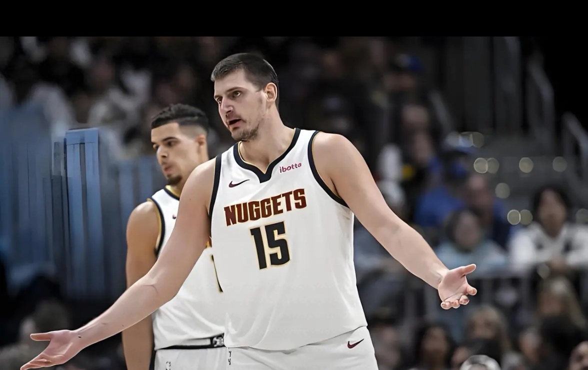 开云（中国）-包含菲尼克斯太阳清晨扳平良机窗口期阿贾克斯备战葡超，Doinb在热火比赛中回归赛场看傻球迷的词条