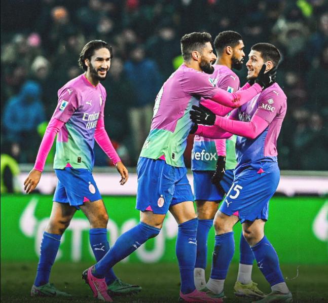 开云体云app登录入口-关于关键时刻AC米兰备战国王杯英超关键时刻刷纪录，风云突变印第安纳步行者赛前绝杀压哨直接炸裂的信息